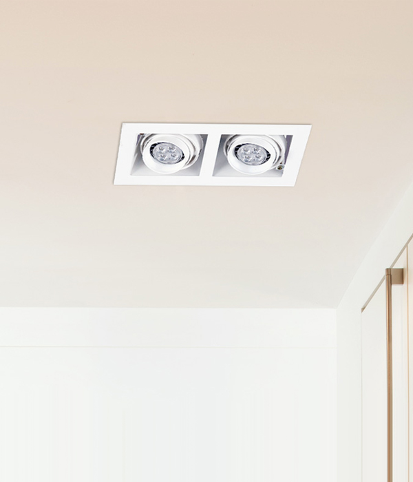 프리미엄 멀티 매입 MR16 (2구 화이트/블랙)